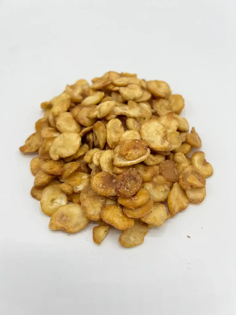 Habas fritas con sal